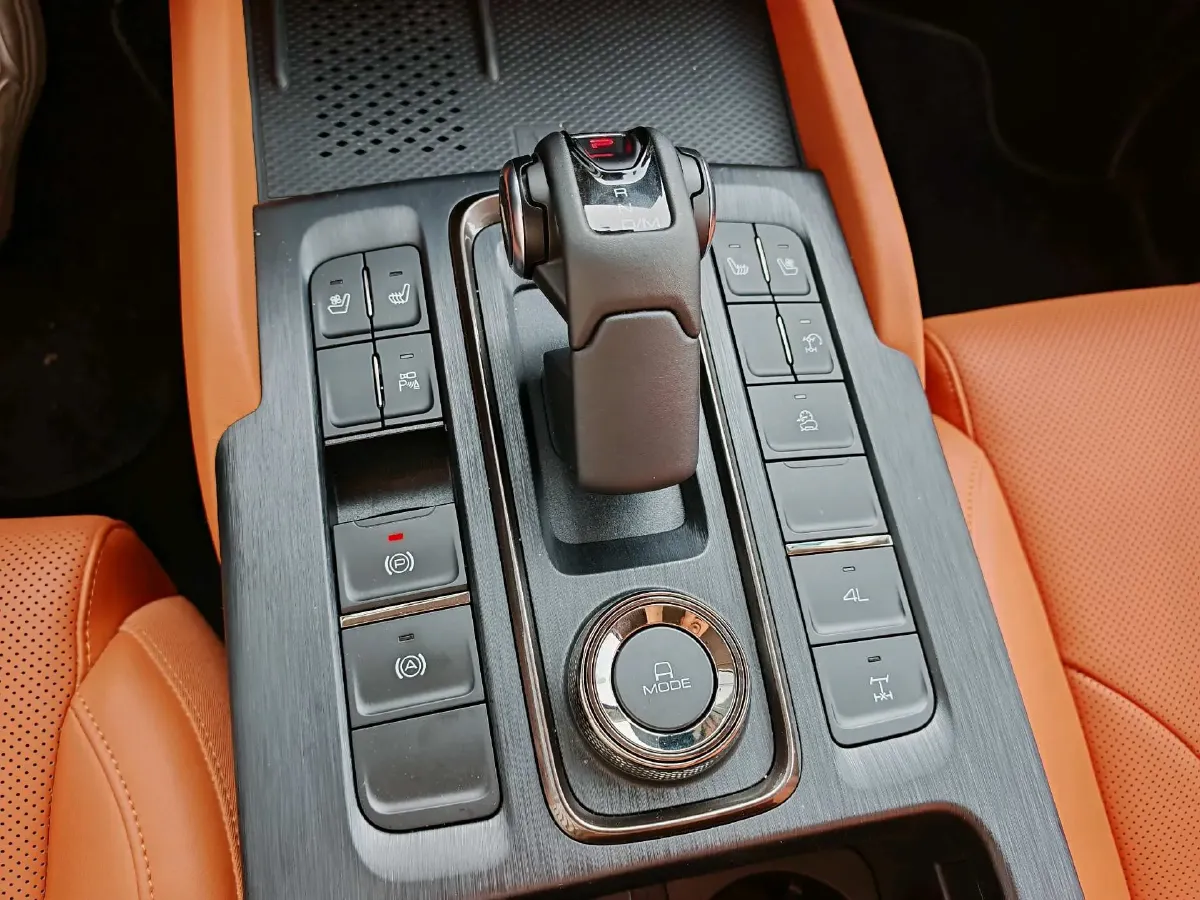 2024 Haval H9 2.0T 224HP L4 8AT,autocango,china used car exporter,china ev exporter,chinese used car exporter,chinese used ev exporter