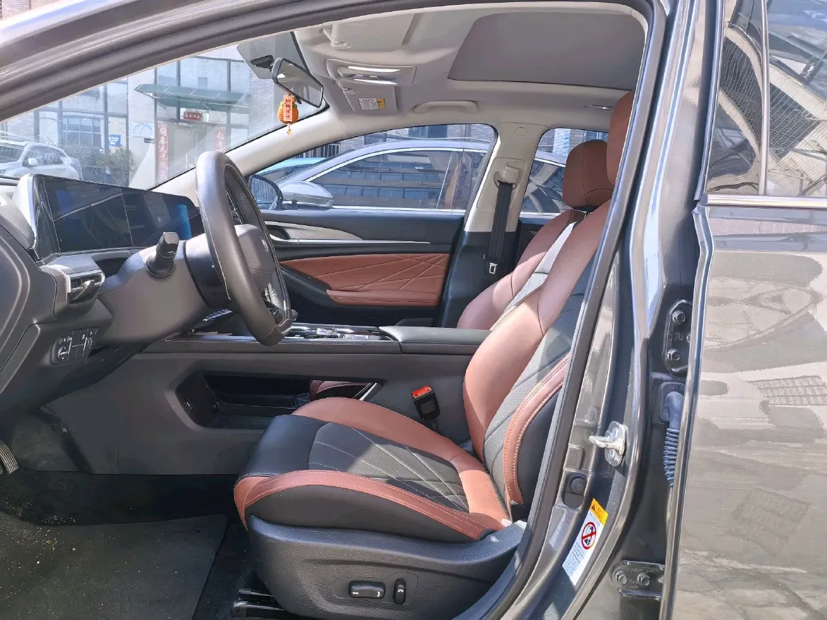 2022 ChangAn Eado 1.4T 160HP L4 7DCT,autocango,china used car exporter,china ev exporter,chinese used car exporter,chinese used ev exporter