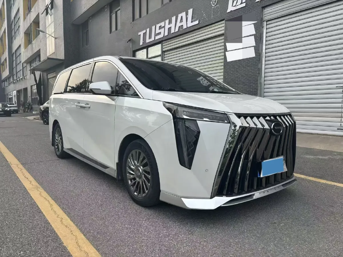2023 GAC Trumpchi M8 2.0T 252HP L4 8AT,autocango,china used car exporter,china ev exporter,chinese used car exporter,chinese used ev exporter