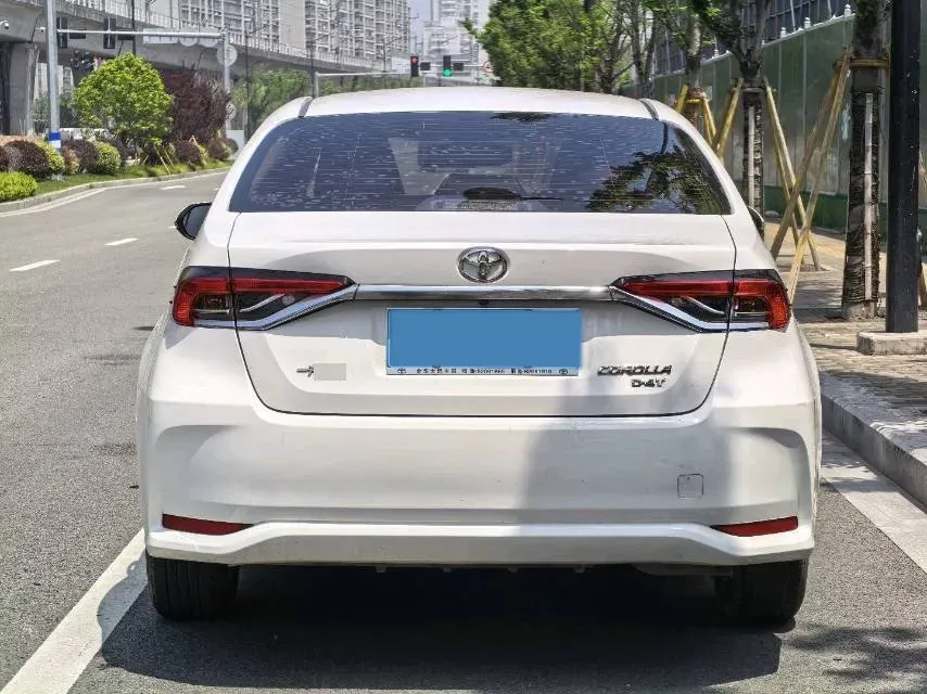 2019 Toyota Corolla 1.2T 116HP L4 CVT,autocango,china used car exporter,china ev exporter,chinese used car exporter,chinese used ev exporter
