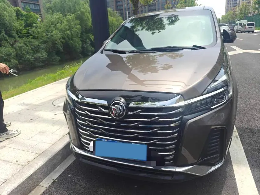 2023 Buick GL8 2.0T 237HP L4 9AT,autocango,china used car exporter,china ev exporter,chinese used car exporter,chinese used ev exporter