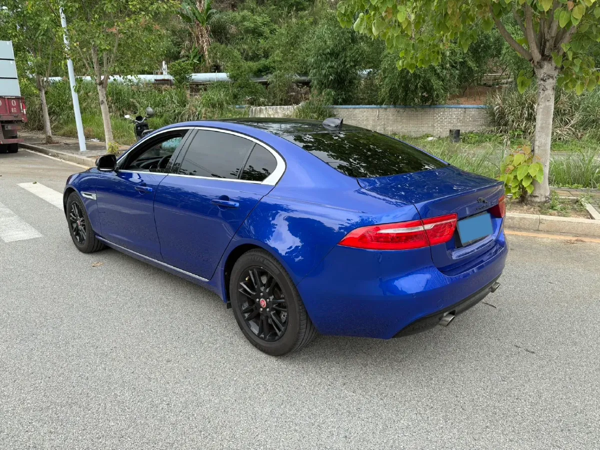 2019 Land Rover Discovery Sport 2.0T 200HP L4 9AT,autocango,china used car exporter,china ev exporter,chinese used car exporter,chinese used ev exporter