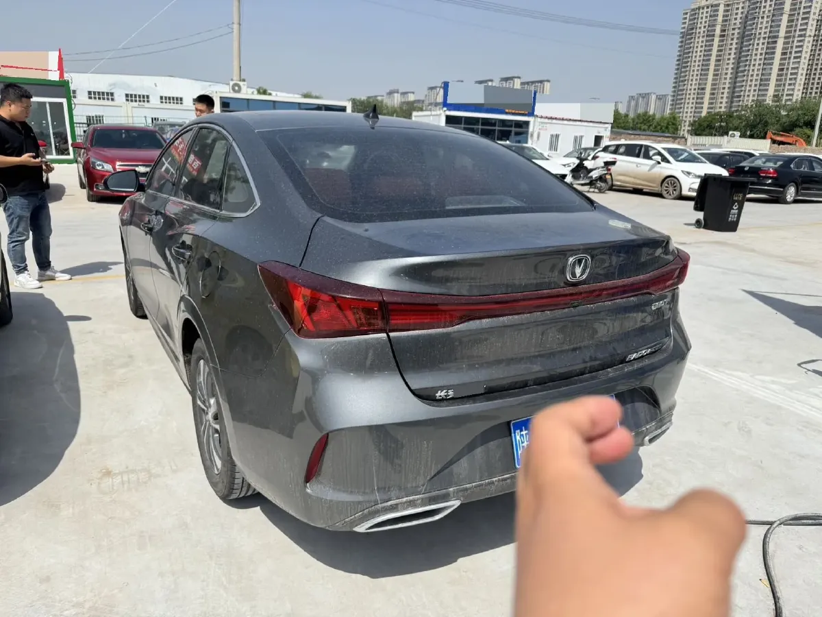 2023 ChangAn Eado 1.4T 160HP L4 7DCT,autocango,china used car exporter,china ev exporter,chinese used car exporter,chinese used ev exporter