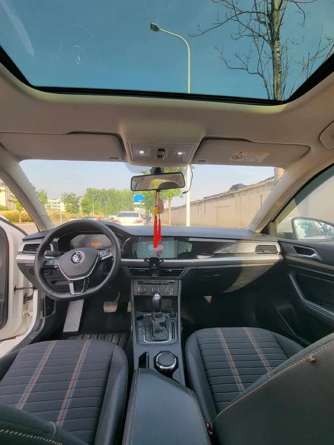 2021 Volkswagen Lavida 1.4T 150HP L4 7DCT,autocango,china used car exporter,china ev exporter,chinese used car exporter,chinese used ev exporter