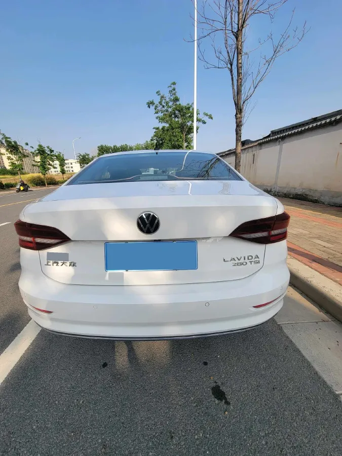 2021 Volkswagen Lavida 1.4T 150HP L4 7DCT,autocango,china used car exporter,china ev exporter,chinese used car exporter,chinese used ev exporter