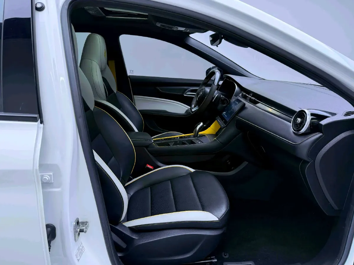 2021 MG MG6 1.5T 181HP L4 7DCT,autocango,china used car exporter,china ev exporter,chinese used car exporter,chinese used ev exporter