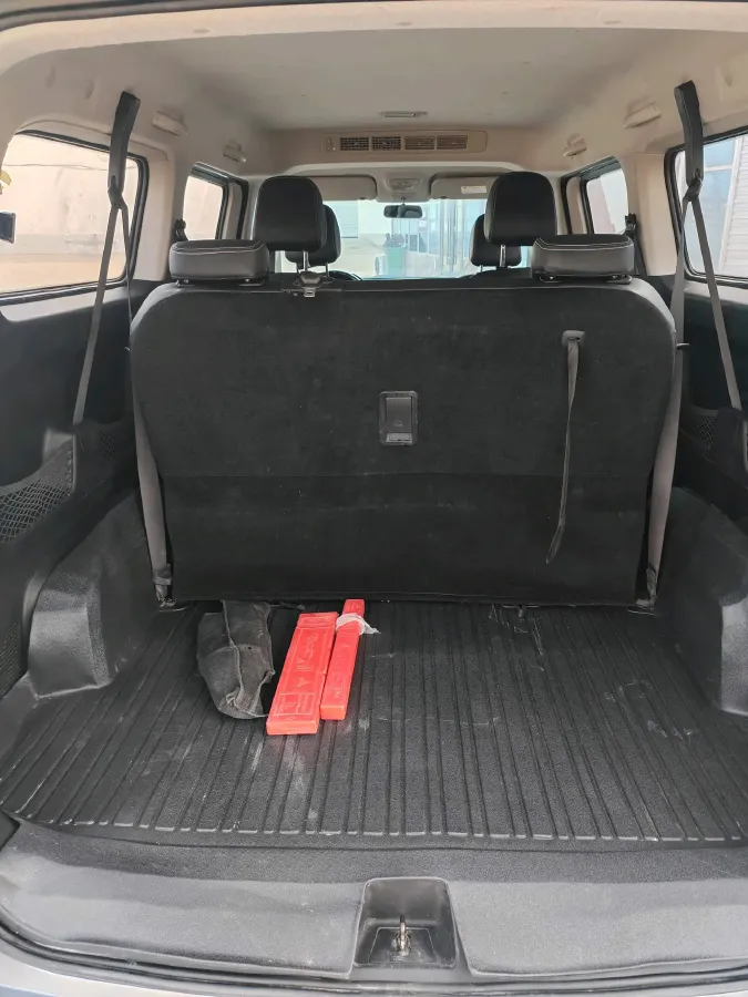 2021 WuLing ZhengChen 1.5T 147HP L4 6MT,autocango,china used car exporter,china ev exporter,chinese used car exporter,chinese used ev exporter