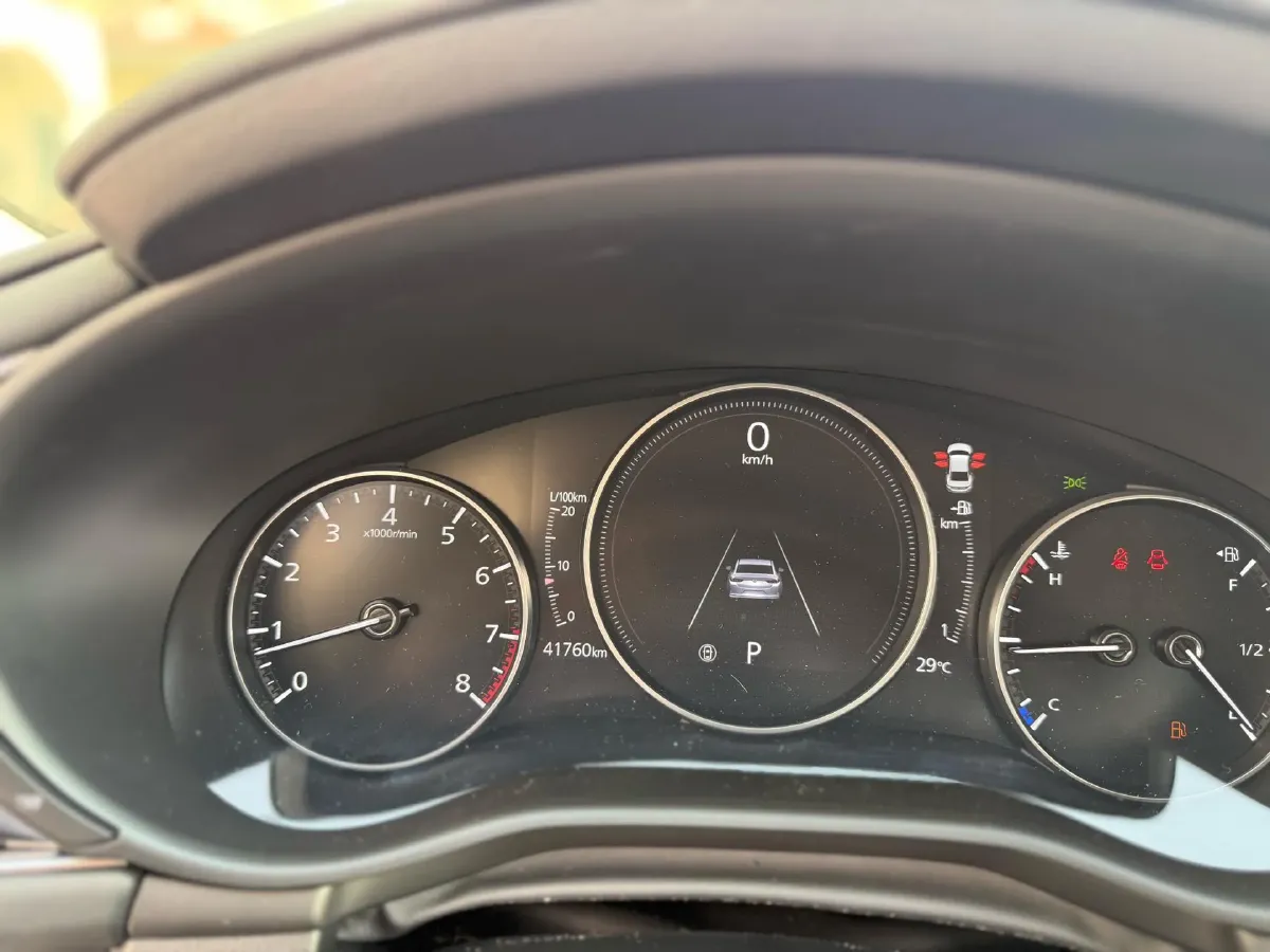 2023 Mazda 3 Axela 2.0L 158HP L4 6AT,autocango,china used car exporter,china ev exporter,chinese used car exporter,chinese used ev exporter