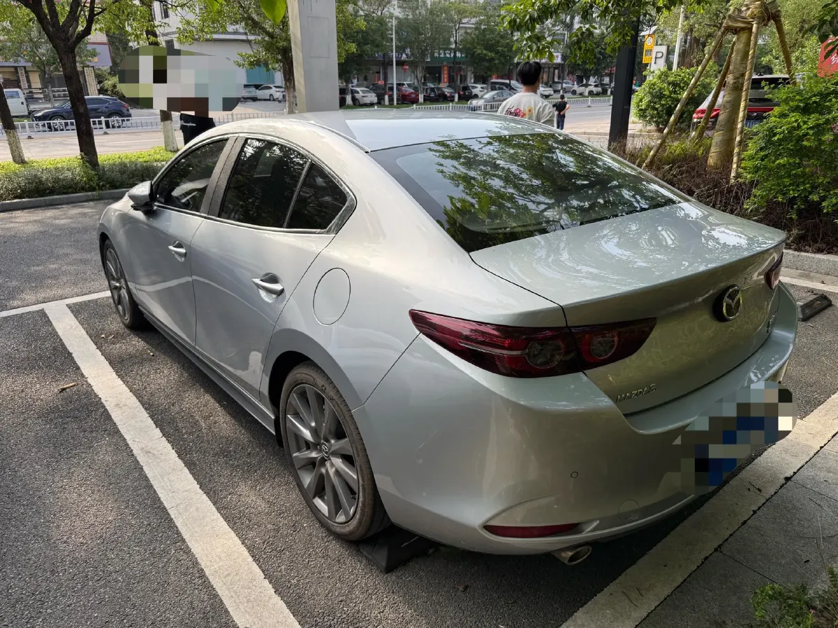 2021 Mazda 3 Axela 2.0L 158HP L4 6AT,autocango,china used car exporter,china ev exporter,chinese used car exporter,chinese used ev exporter