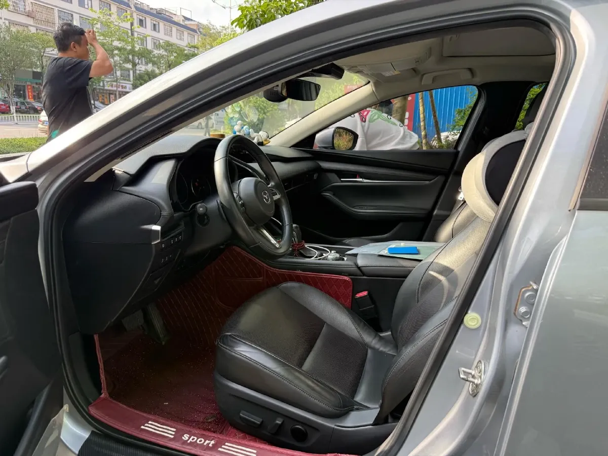 2021 Mazda 3 Axela 2.0L 158HP L4 6AT,autocango,china used car exporter,china ev exporter,chinese used car exporter,chinese used ev exporter