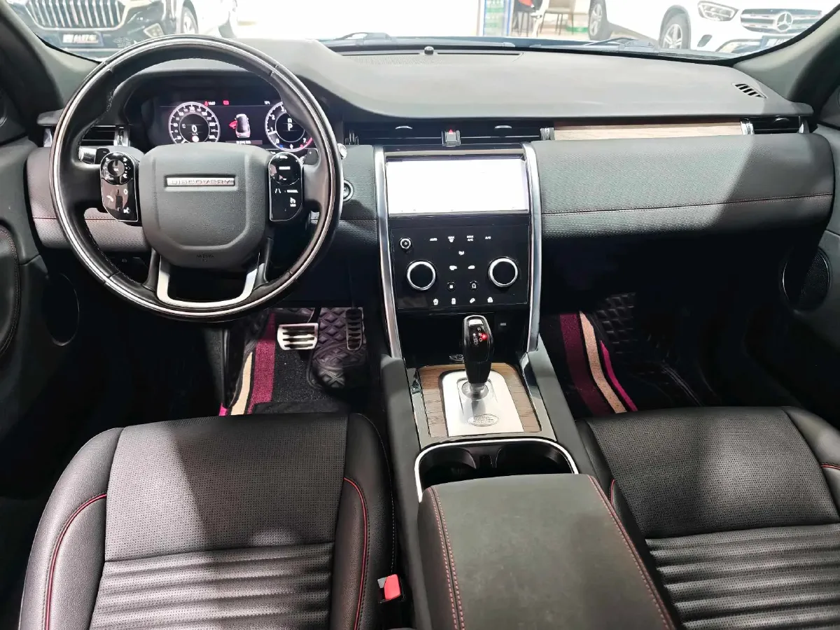 2020 Land Rover Discovery Sport 2.0T 249HP L4 9AT,autocango,china used car exporter,china ev exporter,chinese used car exporter,chinese used ev exporter