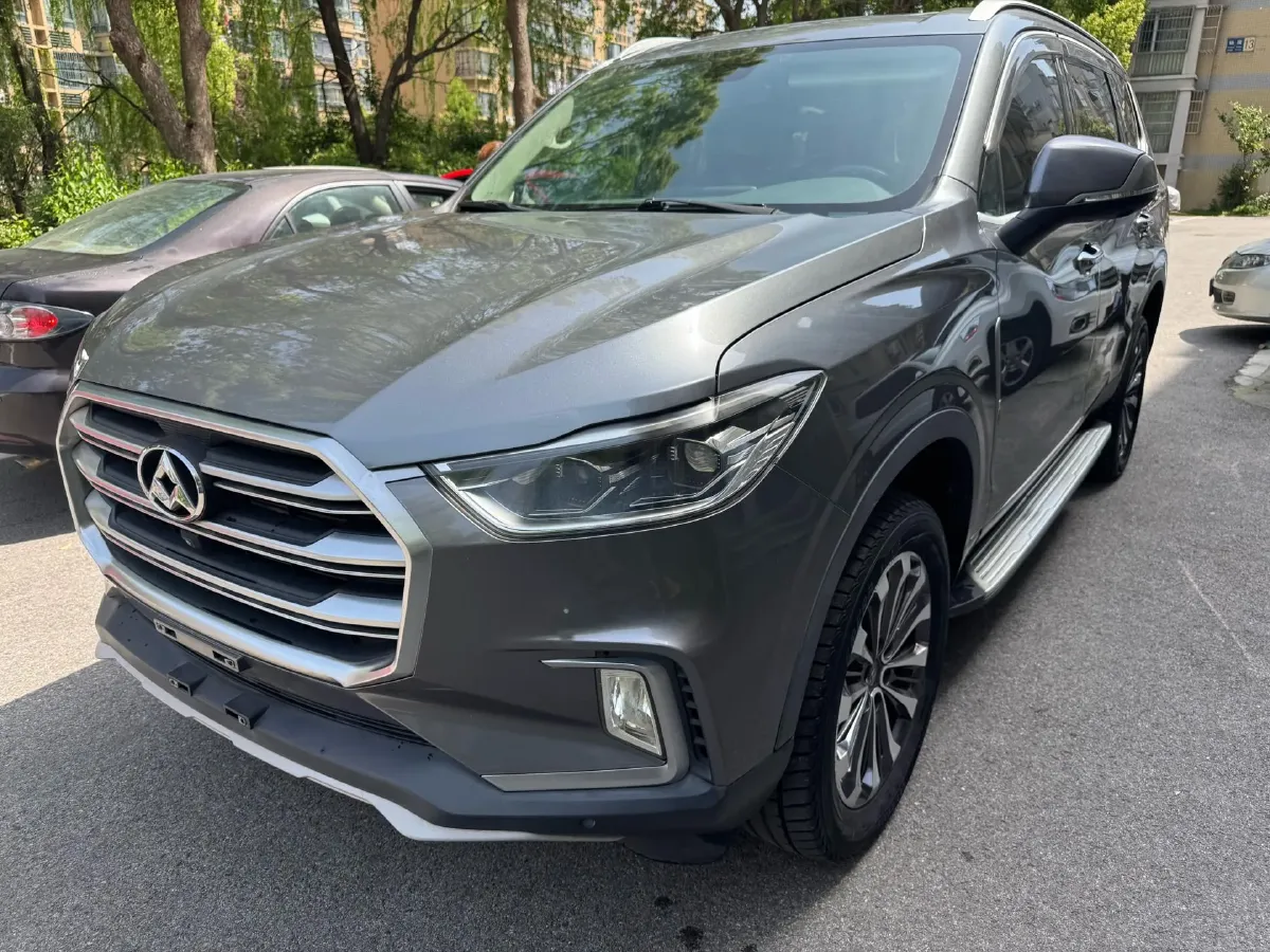 2017 MAXUS D90 2.0T 224HP L4 6AT,autocango,china used car exporter,china ev exporter,chinese used car exporter,chinese used ev exporter