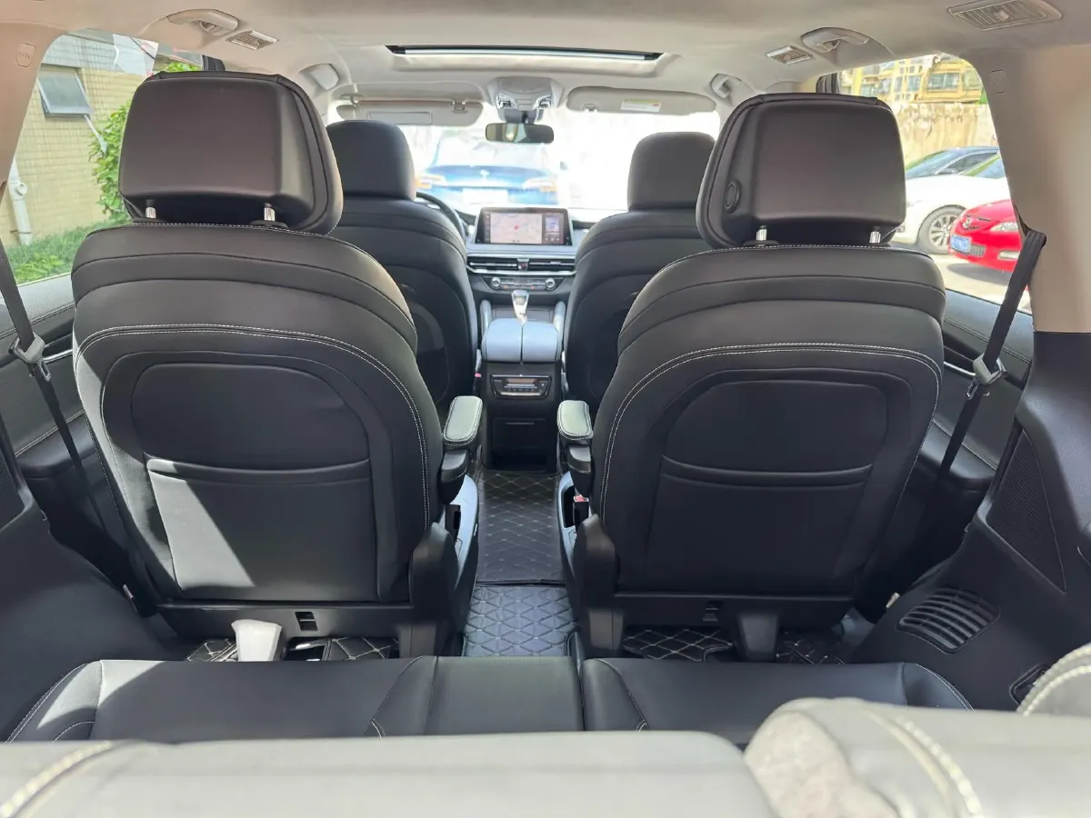 2017 MAXUS D90 2.0T 224HP L4 6AT,autocango,china used car exporter,china ev exporter,chinese used car exporter,chinese used ev exporter