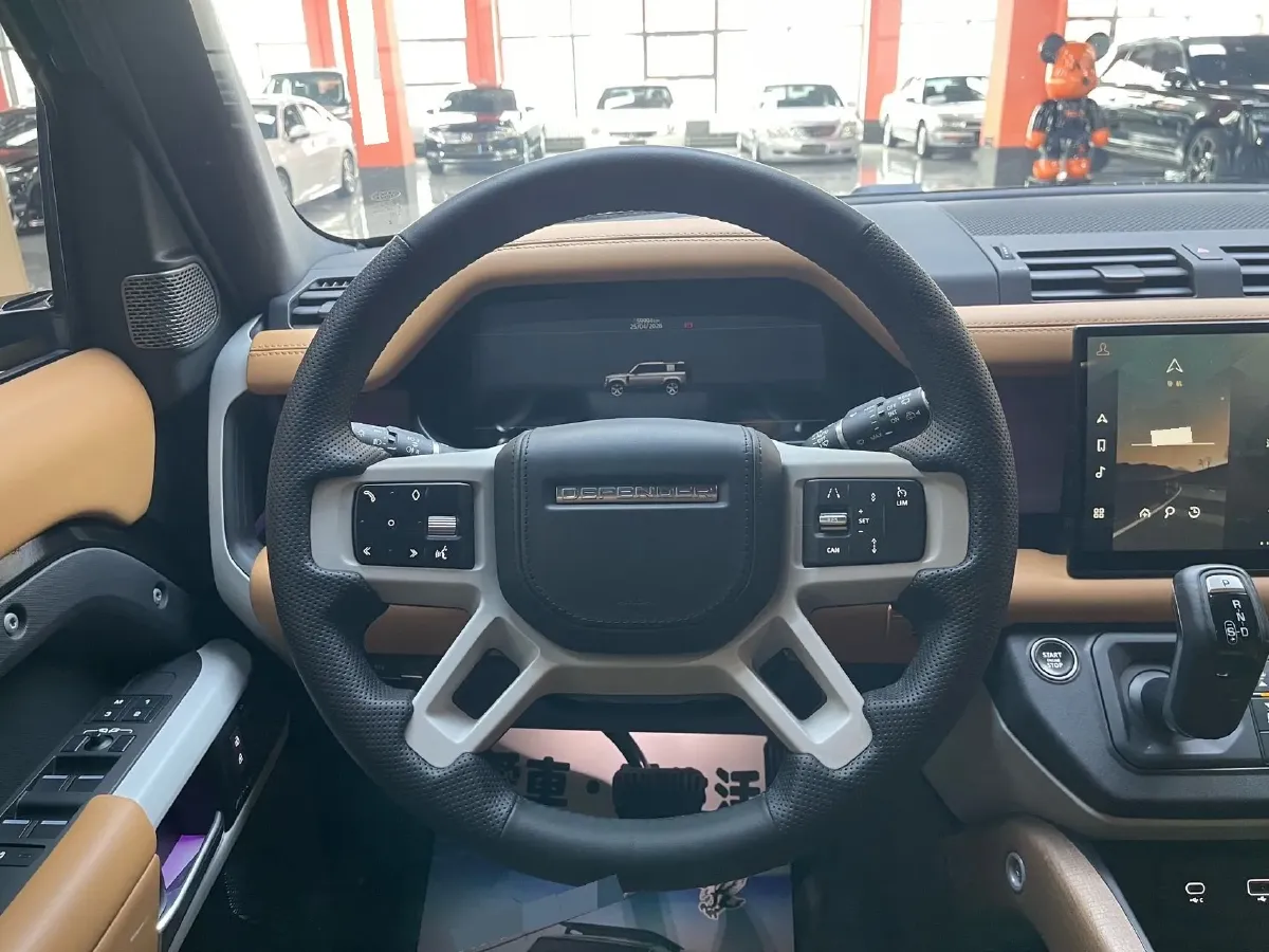 2023 Land Rover Defender 3.0T 400HP L6 8AT,autocango,china used car exporter,china ev exporter,chinese used car exporter,chinese used ev exporter