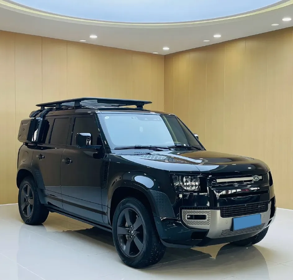 2023 Land Rover Defender 3.0T 400HP L6 8AT,autocango,china used car exporter,china ev exporter,chinese used car exporter,chinese used ev exporter