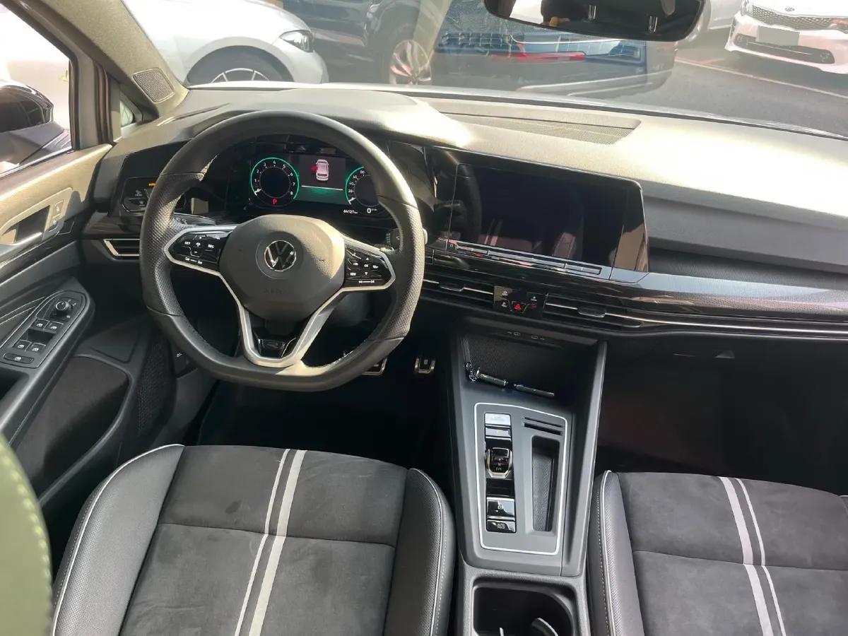 2021 Volkswagen Golf 1.4T 150HP L4 7DCT,autocango,china used car exporter,china ev exporter,chinese used car exporter,chinese used ev exporter