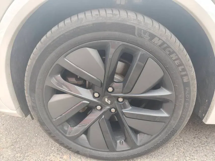 2023 Li L7 Range Extended 154HP REEV 40.9KWH,autocango,china used car exporter,china ev exporter,chinese used car exporter,chinese used ev exporter