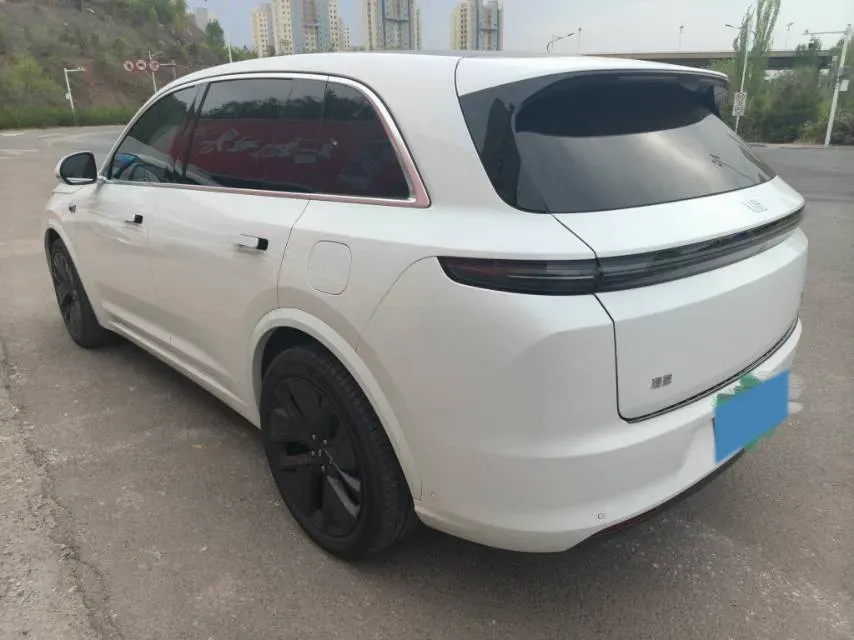 2023 Li L7 Range Extended 154HP REEV 40.9KWH,autocango,china used car exporter,china ev exporter,chinese used car exporter,chinese used ev exporter