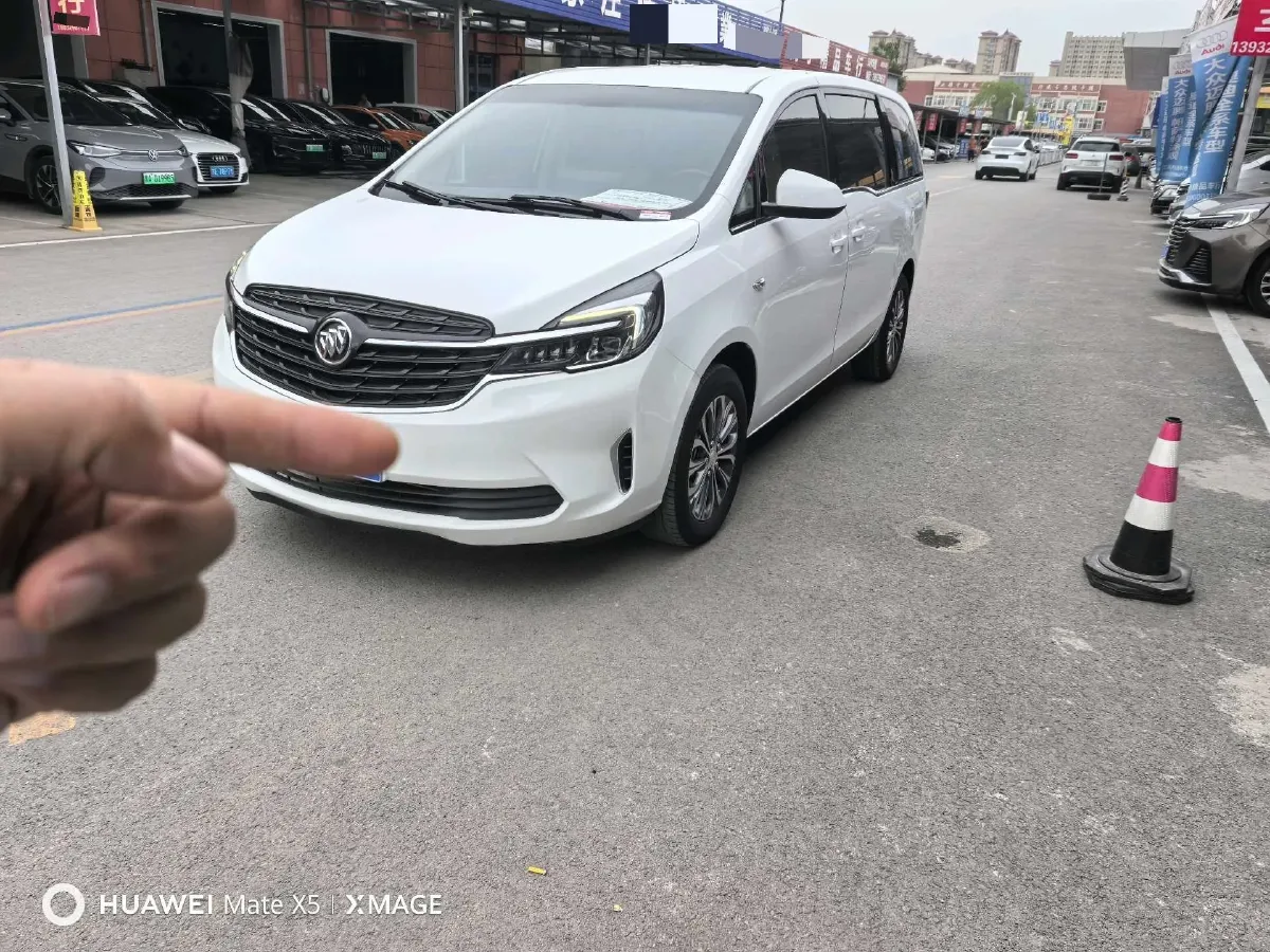 2022 Buick GL8 2.0T 237HP L4 9AT,autocango,china used car exporter,china ev exporter,chinese used car exporter,chinese used ev exporter