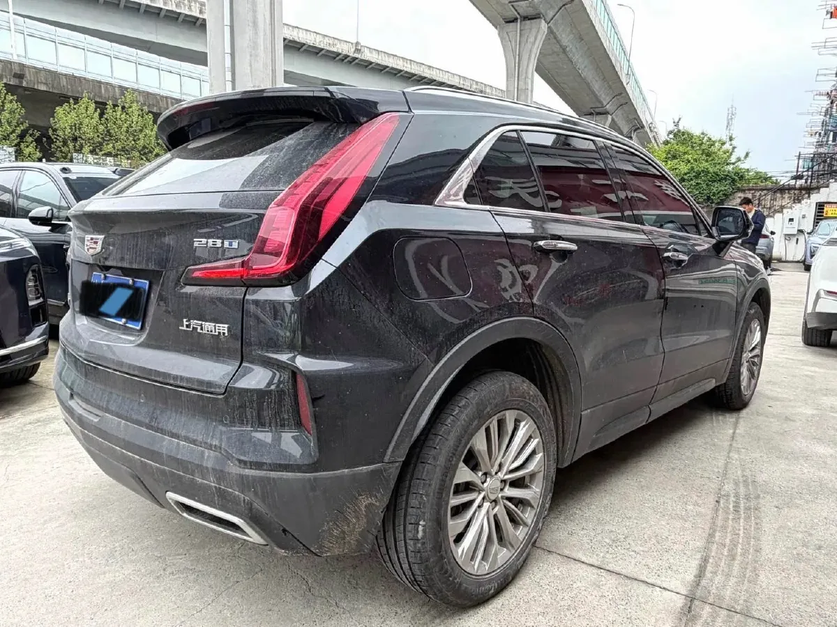 2023 Cadillac XT4 2.0T 237HP L4 9AT,autocango,china used car exporter,china ev exporter,chinese used car exporter,chinese used ev exporter