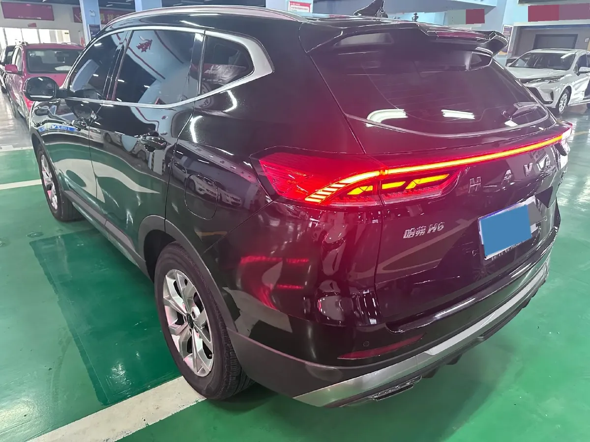 2021 Haval H6 2.0T 224HP L4 7DCT,autocango,china used car exporter,china ev exporter,chinese used car exporter,chinese used ev exporter
