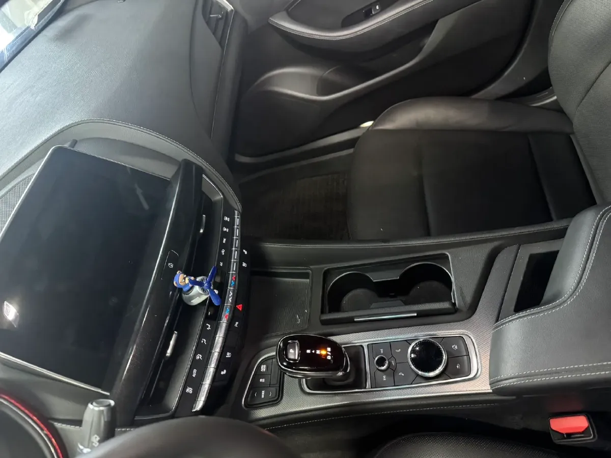 2022 Cadillac CT5 2.0T 237HP L4 10AT,autocango,china used car exporter,china ev exporter,chinese used car exporter,chinese used ev exporter