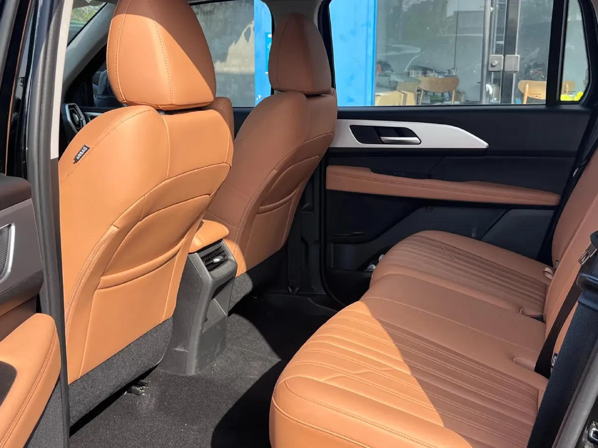 2025 Haval H5 2.0T 166HP L4 8AT,autocango,china used car exporter,china ev exporter,chinese used car exporter,chinese used ev exporter