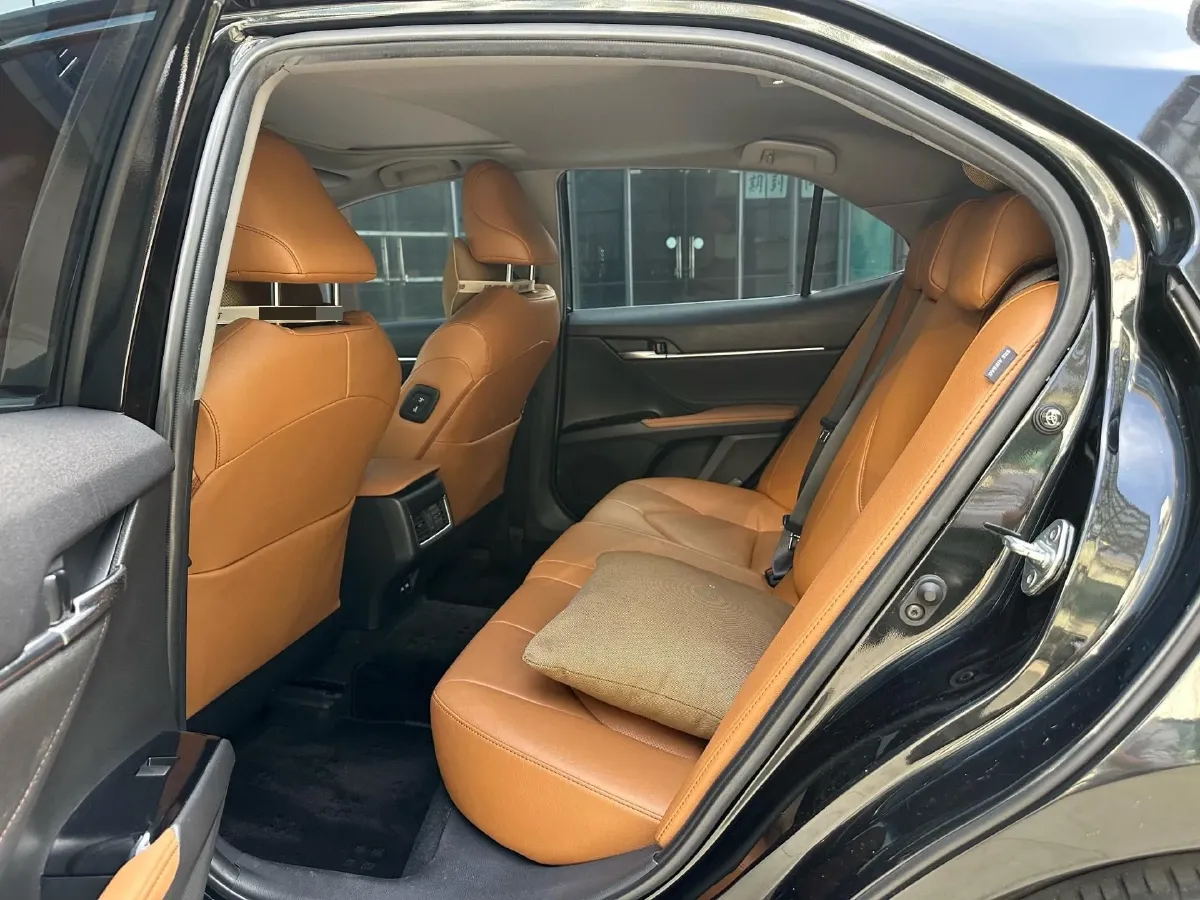 2021 Toyota Camry 2.0L 178HP L4 CVT,autocango,china used car exporter,china ev exporter,chinese used car exporter,chinese used ev exporter