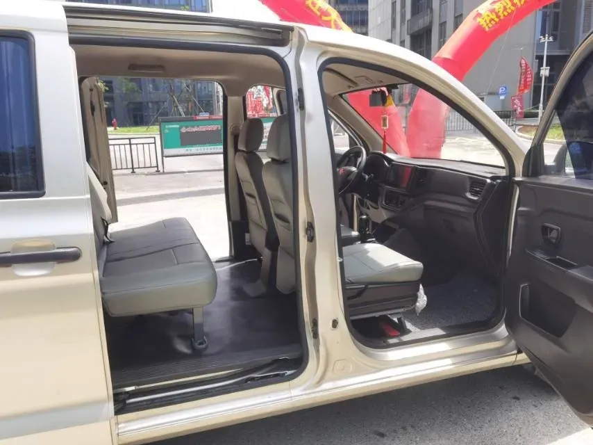 2022 JinBei Little Sea Lion X30 1.5L 102HP L4 5MT,autocango,china used car exporter,china ev exporter,chinese used car exporter,chinese used ev exporter