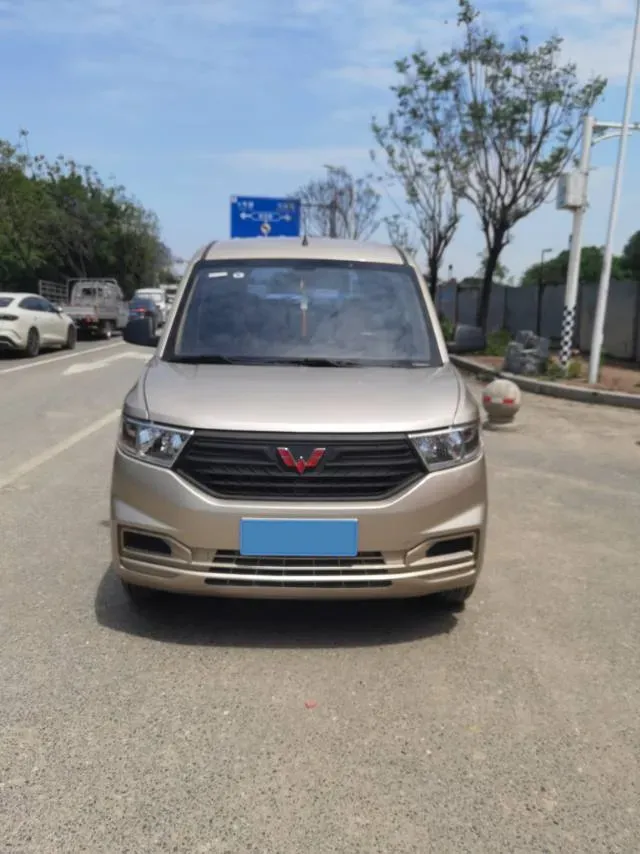 2022 JinBei Little Sea Lion X30 1.5L 102HP L4 5MT,autocango,china used car exporter,china ev exporter,chinese used car exporter,chinese used ev exporter
