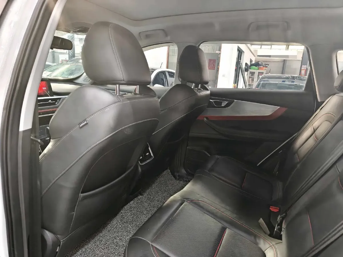 2022 Chery Tiggo 7 1.5T 156HP L4 CVT,autocango,china used car exporter,china ev exporter,chinese used car exporter,chinese used ev exporter