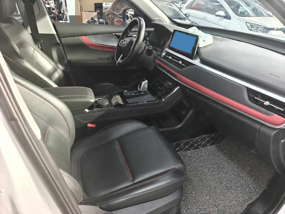 2022 Chery Tiggo 7 1.5T 156HP L4 CVT,autocango,china used car exporter,china ev exporter,chinese used car exporter,chinese used ev exporter