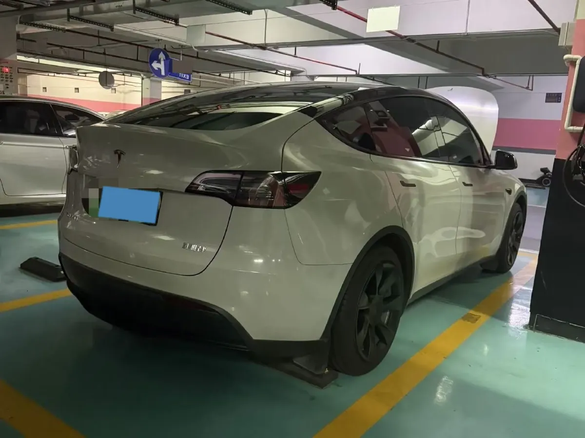 2022 Tesla Model Y BEV 60KWH,autocango,china used car exporter,china ev exporter,chinese used car exporter,chinese used ev exporter
