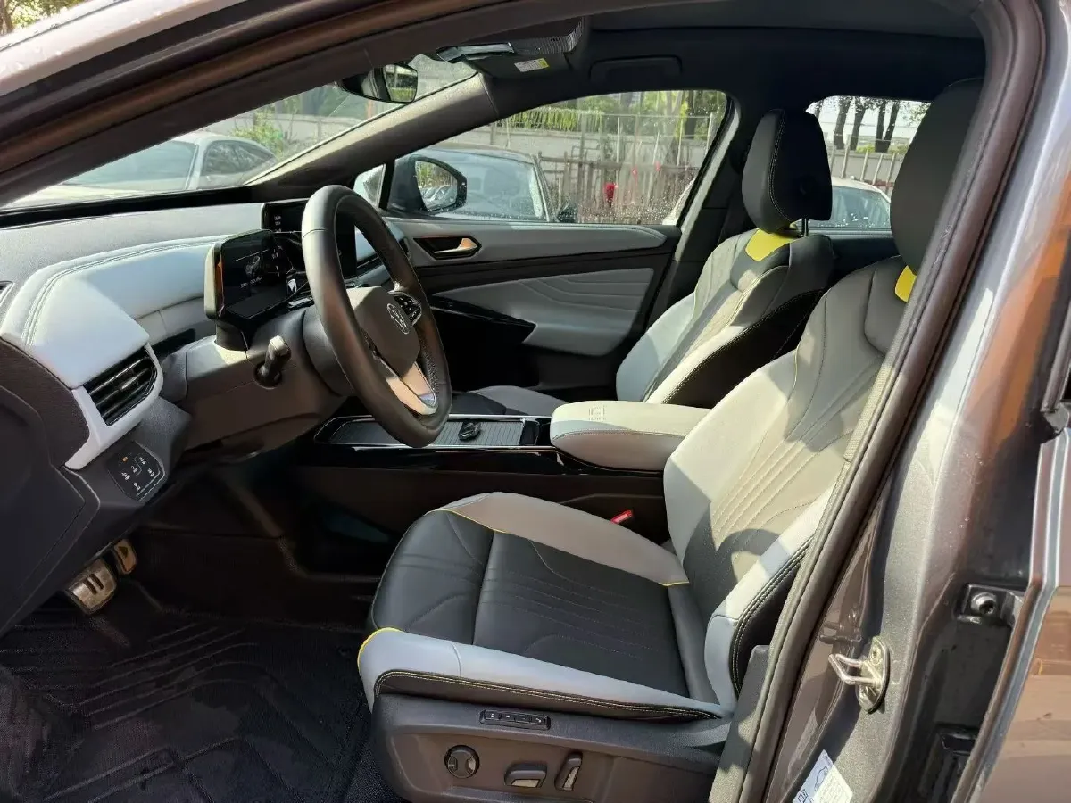 2023 Volkswagen ID.4 X BEV 83.4KWH,autocango,china used car exporter,china ev exporter,chinese used car exporter,chinese used ev exporter