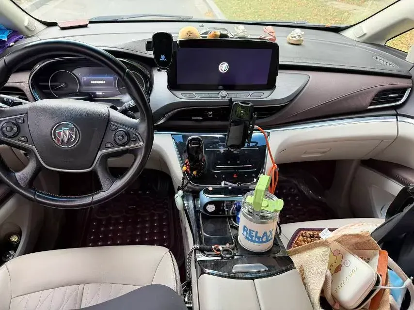 2021 Buick GL8 2.0T 237HP L4 9AT,autocango,china used car exporter,china ev exporter,chinese used car exporter,chinese used ev exporter