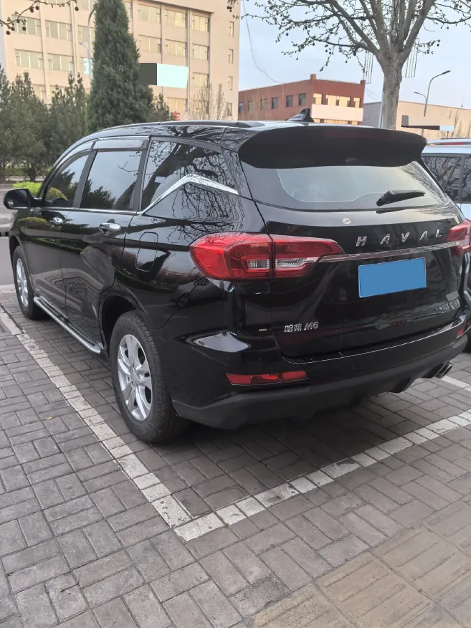 2019 Haval M6 1.5T 150HP L4 7DCT,autocango,china used car exporter,china ev exporter,chinese used car exporter,chinese used ev exporter