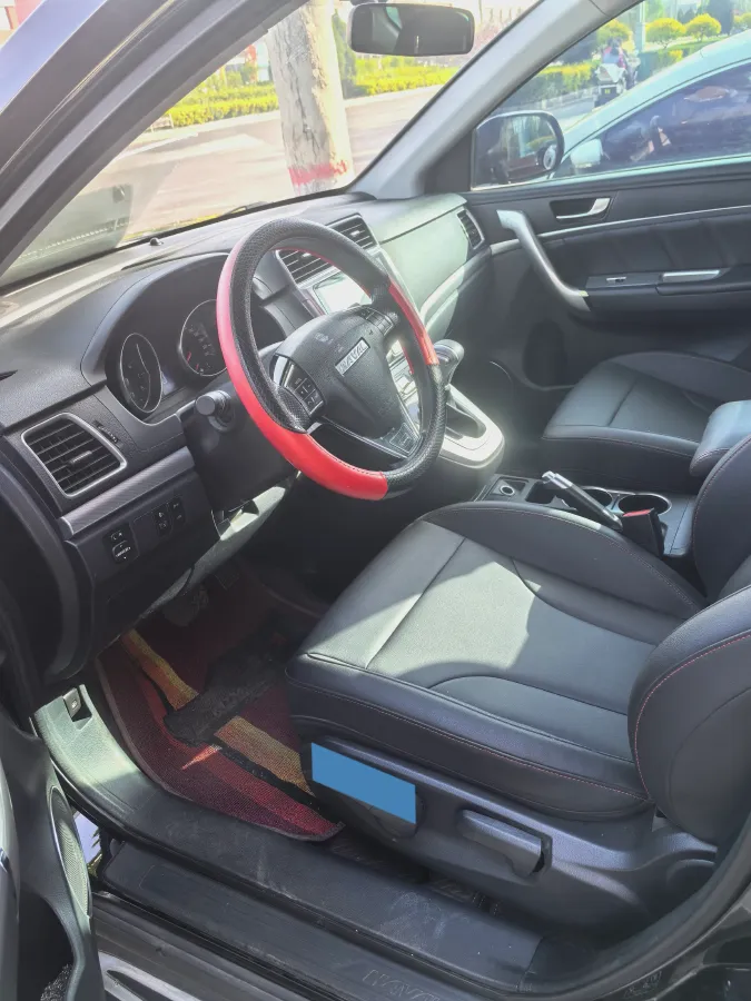 2019 Haval M6 1.5T 150HP L4 7DCT,autocango,china used car exporter,china ev exporter,chinese used car exporter,chinese used ev exporter