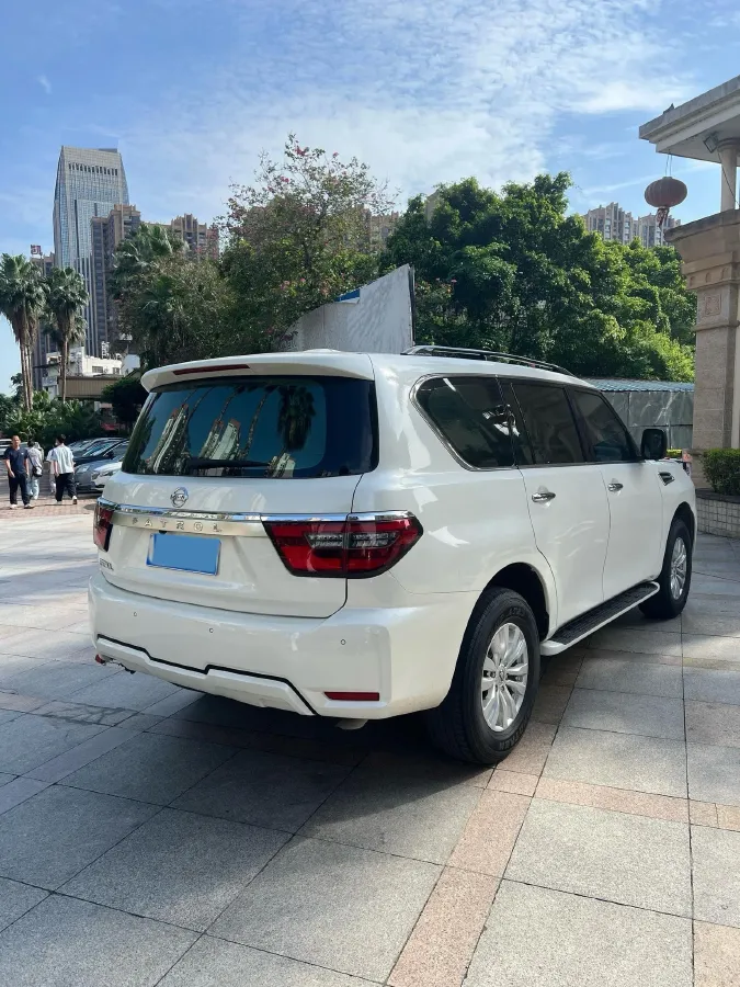 2018 Nissan Patrol 4.0L 279HP V6 7AT,autocango,china used car exporter,china ev exporter,chinese used car exporter,chinese used ev exporter