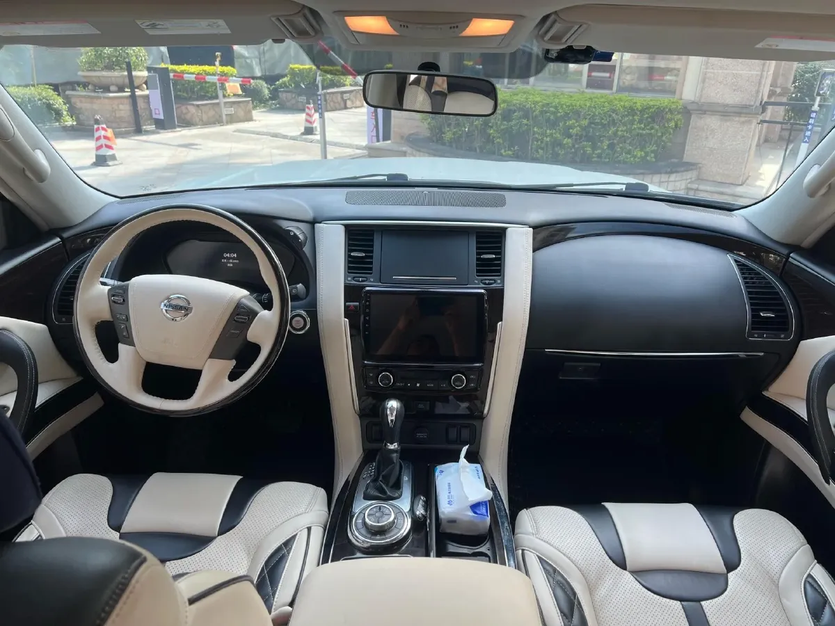 2018 Nissan Patrol 4.0L 279HP V6 7AT,autocango,china used car exporter,china ev exporter,chinese used car exporter,chinese used ev exporter