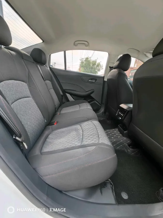 2026 Roewe i5 1.5L 129HP L4 5MT,autocango,china used car exporter,china ev exporter,chinese used car exporter,chinese used ev exporter