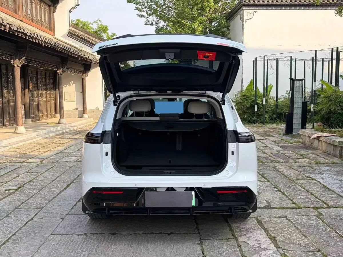 2024 Exceed Sterra ET REEV 156HP REEV 32KWH,autocango,china used car exporter,china ev exporter,chinese used car exporter,chinese used ev exporter