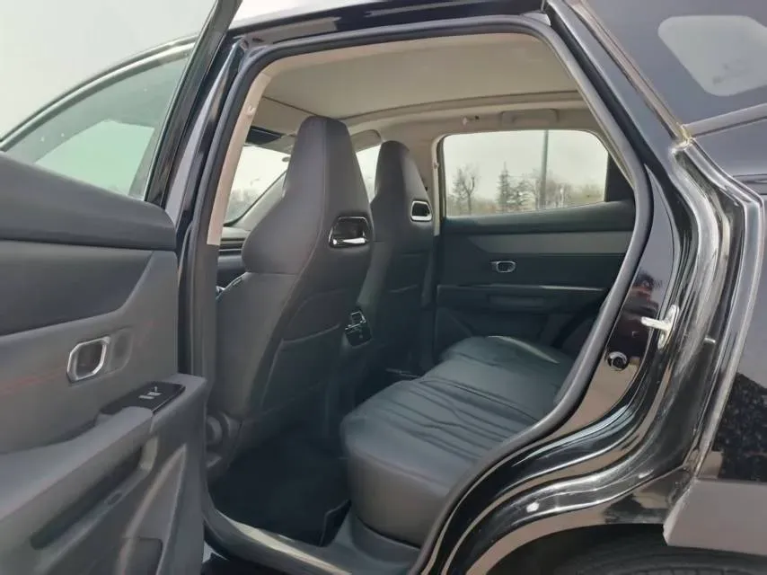 2025 Jetour DASHING 1.5T 156HP L4 6DCT,autocango,china used car exporter,china ev exporter,chinese used car exporter,chinese used ev exporter