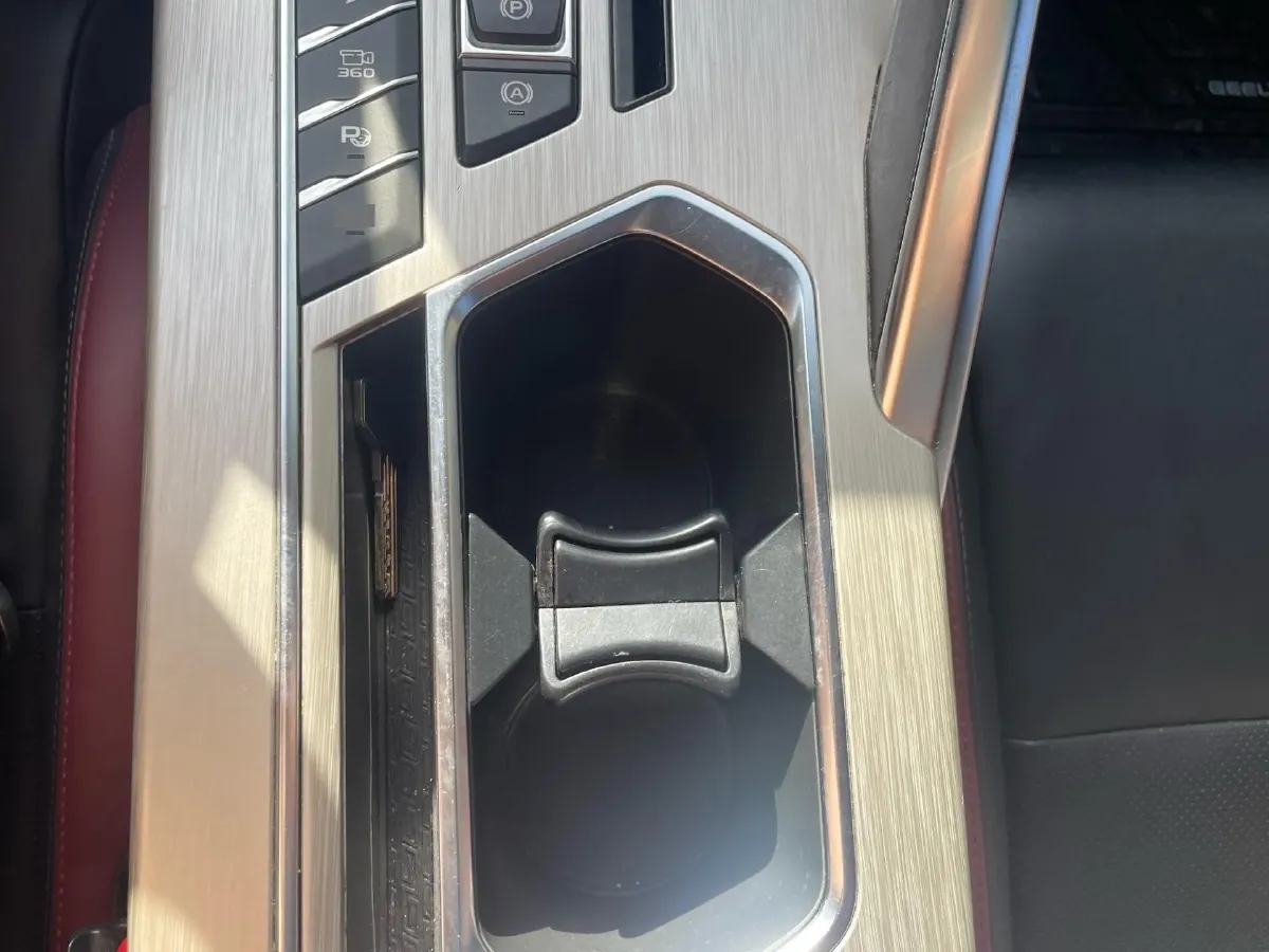 2019 Geely Coolray 1.5T 177HP L3 7DCT,autocango,china used car exporter,china ev exporter,chinese used car exporter,chinese used ev exporter