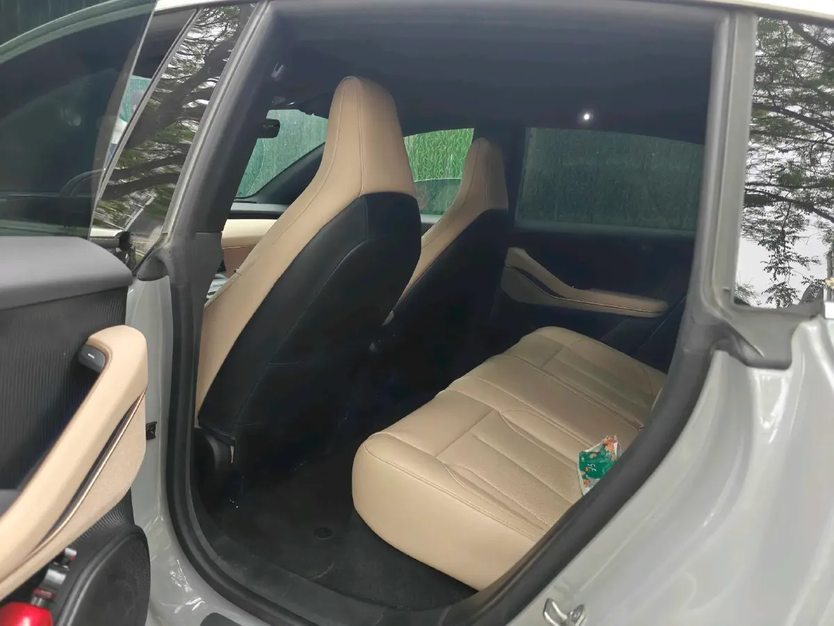 2022 JunTian HeiWuShi Youth 2.0T 203HP L4 6AT,autocango,china used car exporter,china ev exporter,chinese used car exporter,chinese used ev exporter