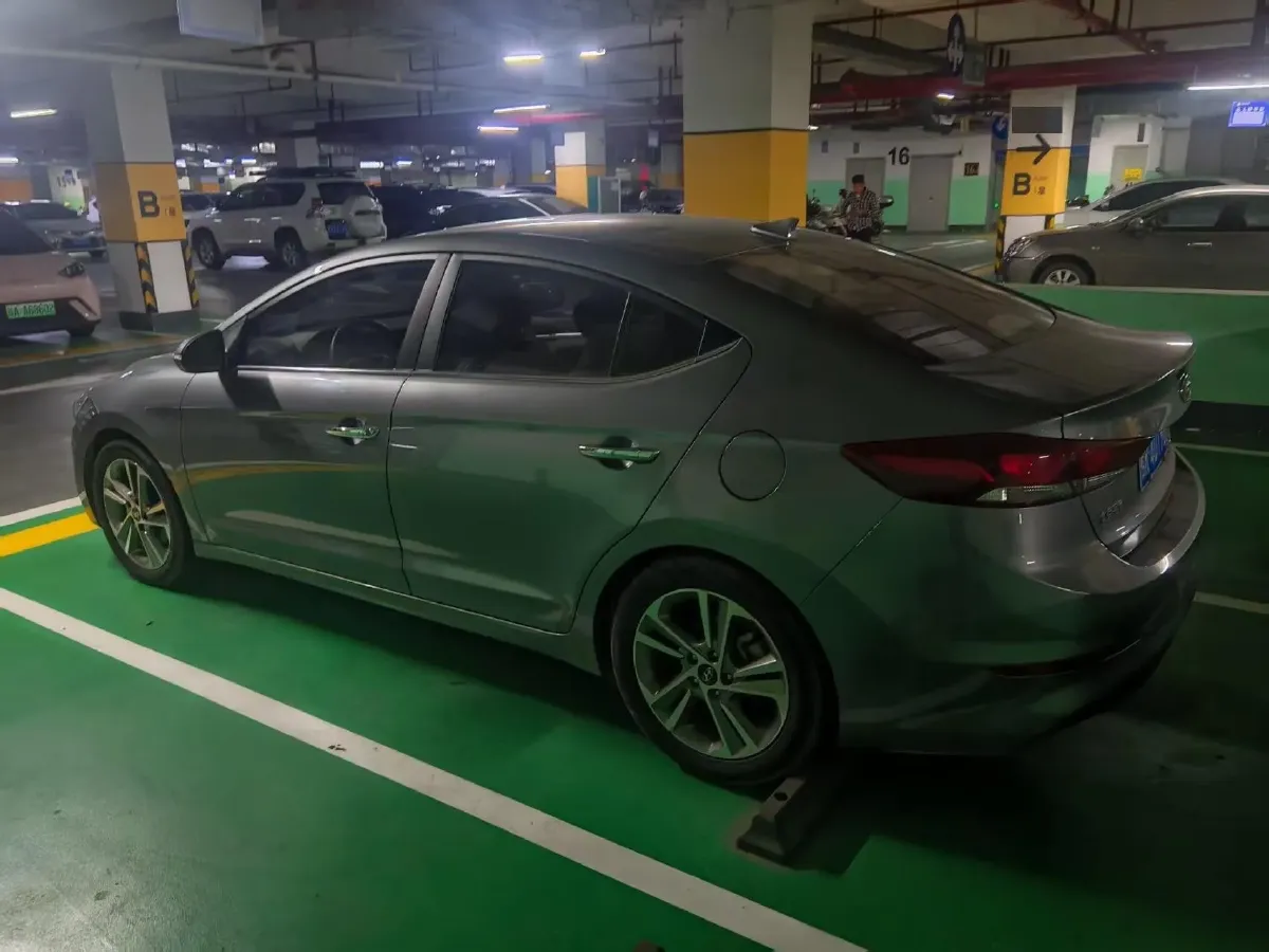 2016 Hyundai Elantra 1.6L 130HP L4 6AT,autocango,china used car exporter,china ev exporter,chinese used car exporter,chinese used ev exporter