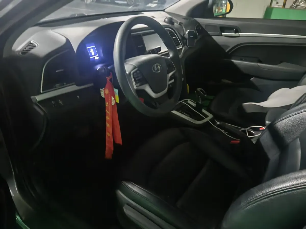 2016 Hyundai Elantra 1.6L 130HP L4 6AT,autocango,china used car exporter,china ev exporter,chinese used car exporter,chinese used ev exporter