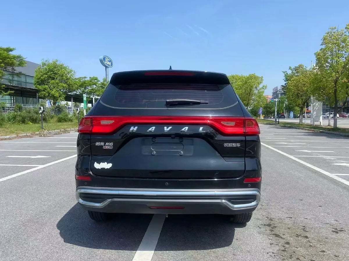 2021 Haval M6 1.5T 150HP L4 7DCT,autocango,china used car exporter,china ev exporter,chinese used car exporter,chinese used ev exporter