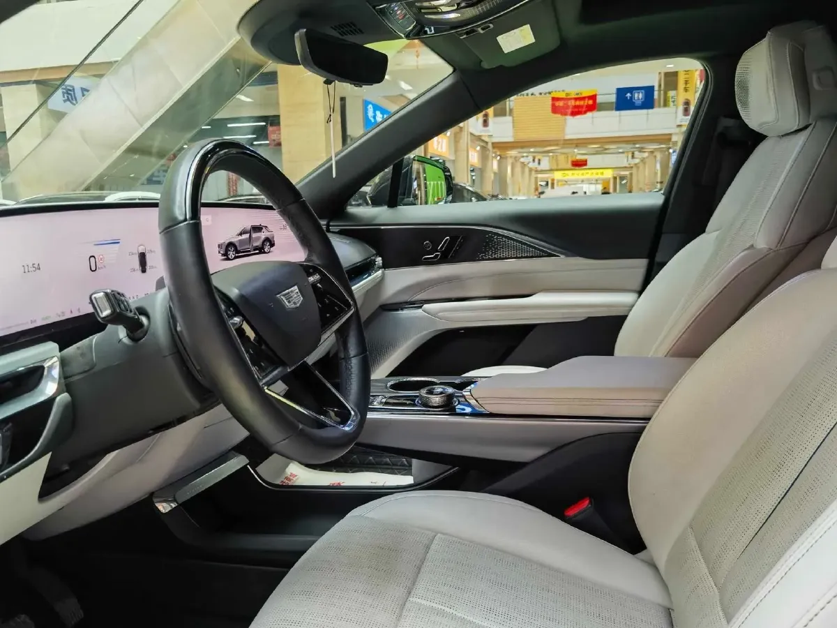 2022 Cadillac IQ Lyriq BEV 95.7KWH,autocango,china used car exporter,china ev exporter,chinese used car exporter,chinese used ev exporter