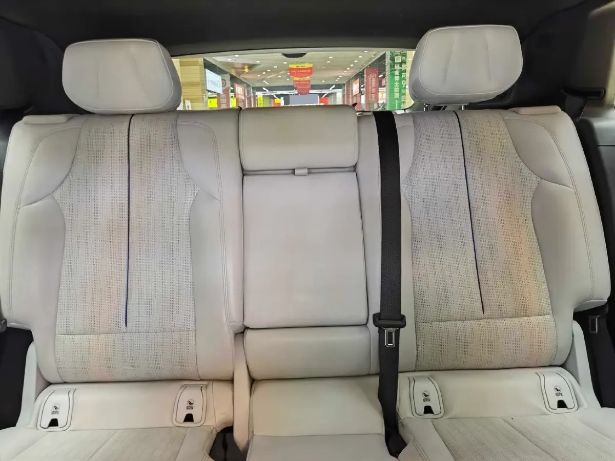 2022 Cadillac IQ Lyriq BEV 95.7KWH,autocango,china used car exporter,china ev exporter,chinese used car exporter,chinese used ev exporter