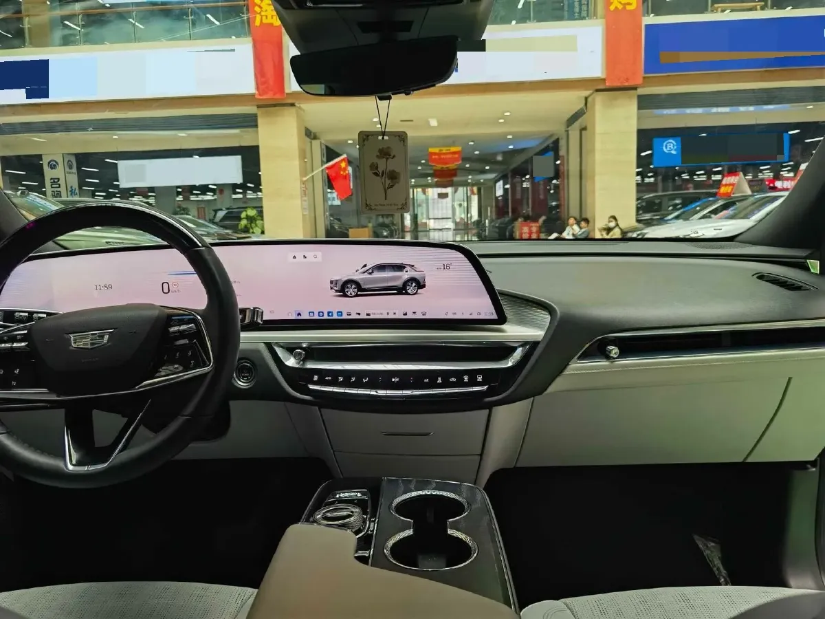 2022 Cadillac IQ Lyriq BEV 95.7KWH,autocango,china used car exporter,china ev exporter,chinese used car exporter,chinese used ev exporter